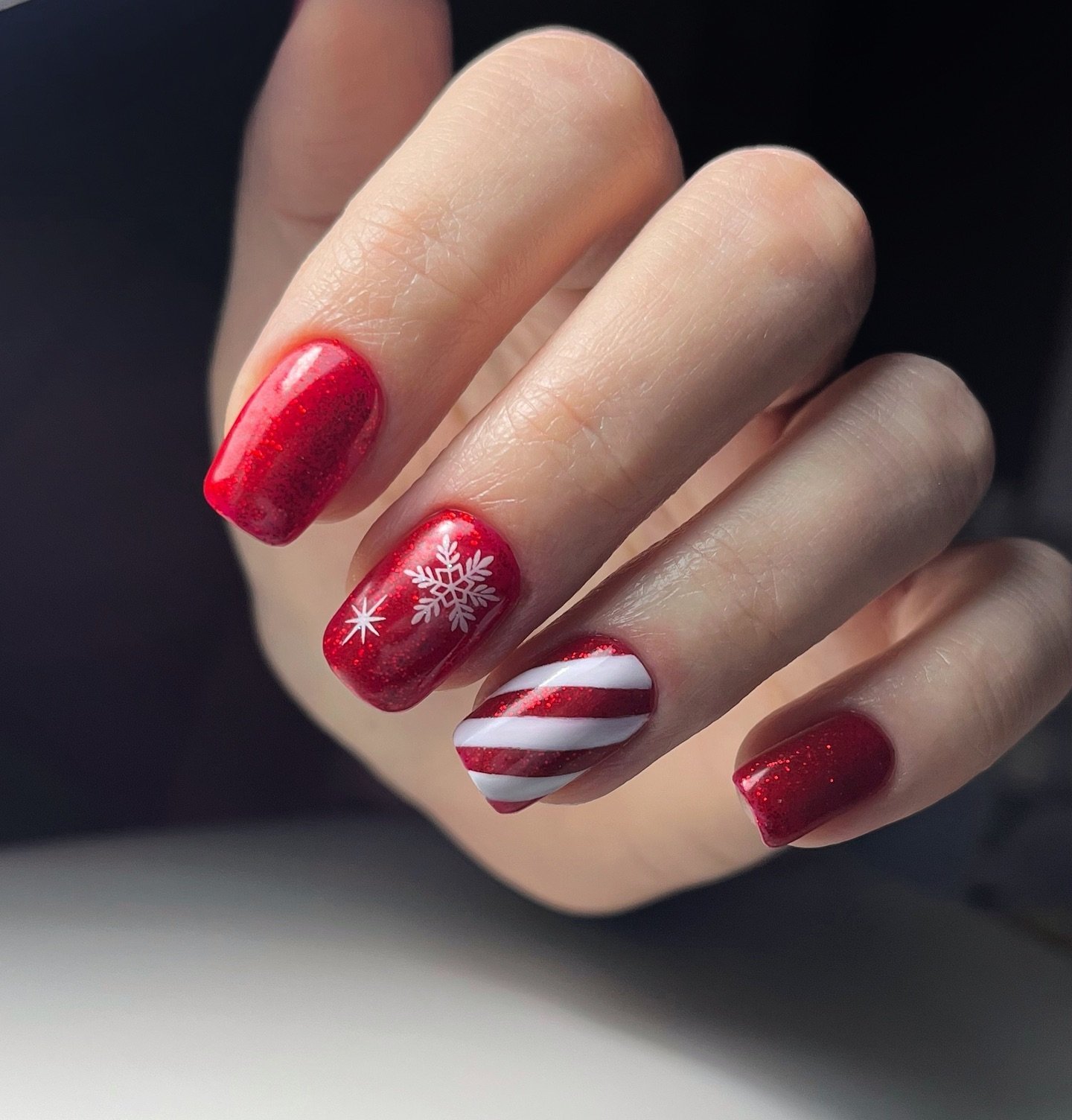 Christmas nail art 4